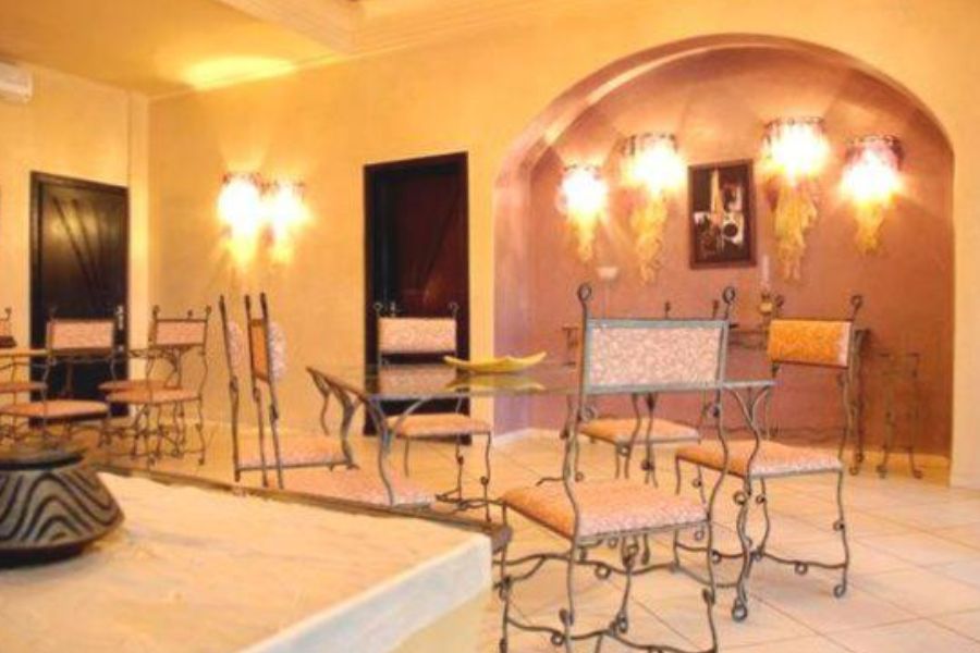 Villa Riadana (2)